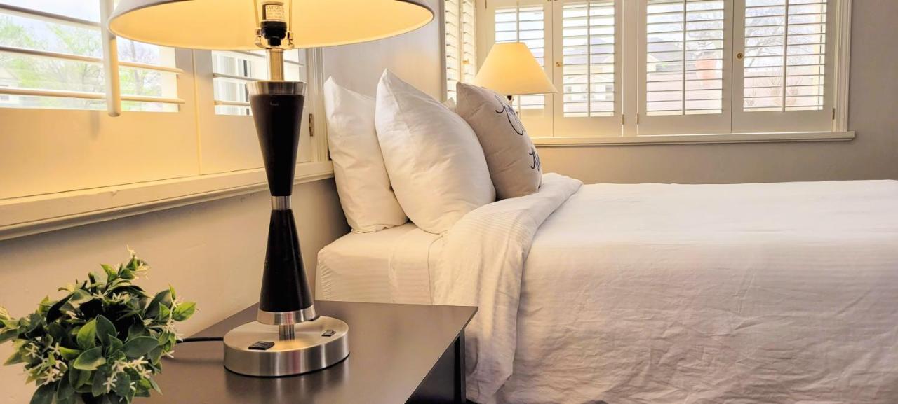 Hotel Phillips Bartlesville Extérieur photo
